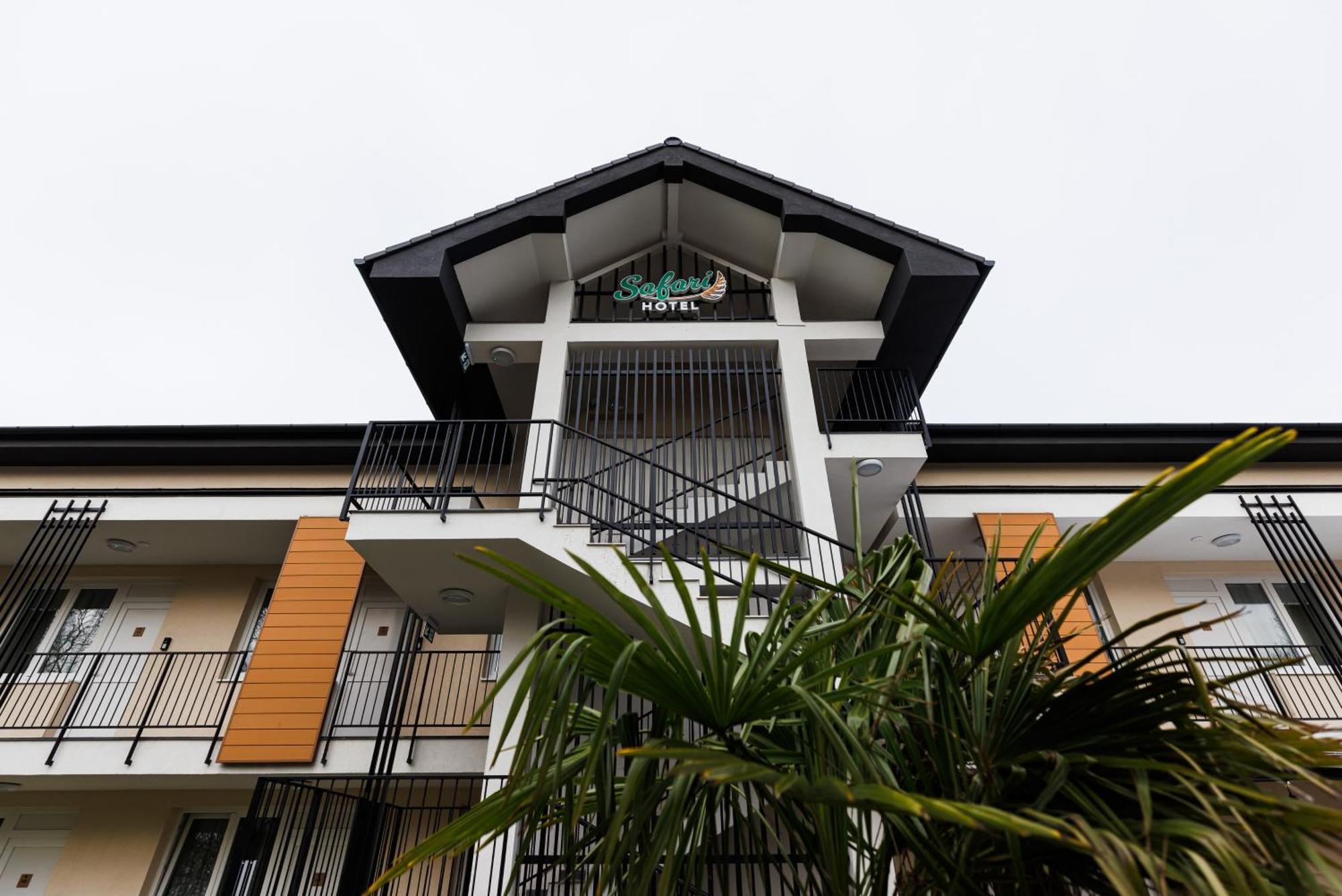 Safari Hotel Szegedin Exterior foto